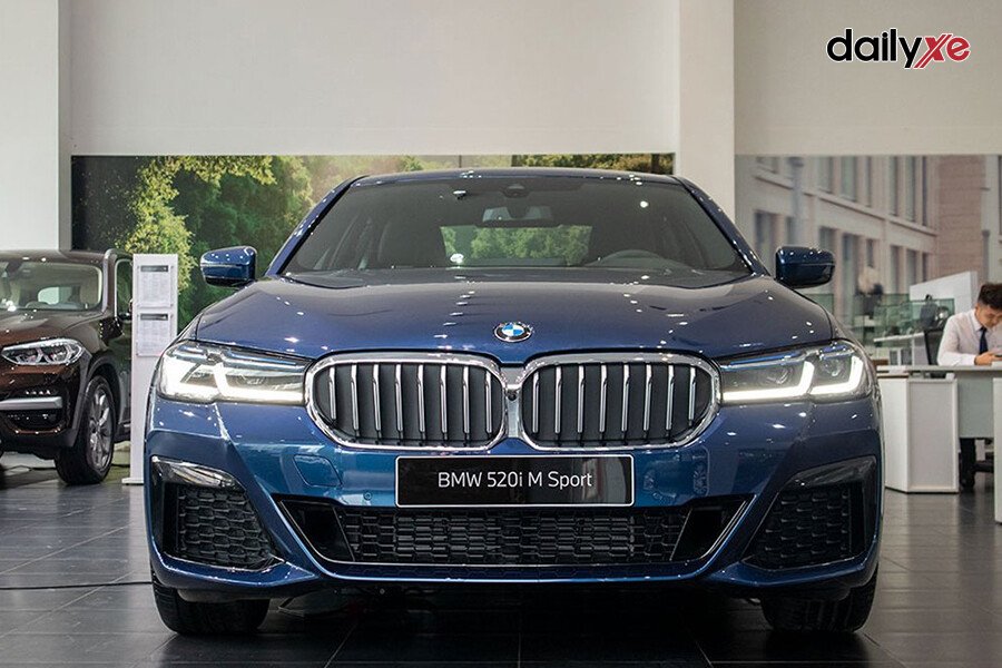 BMW 5 series 2020 G30 Sedan reviews technical data prices